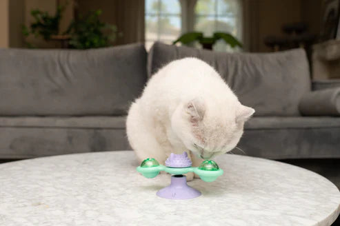 Hero Nala™ Whirly Bird Spinner Cat Toy (7.7L x 6.7W x 3.0L)